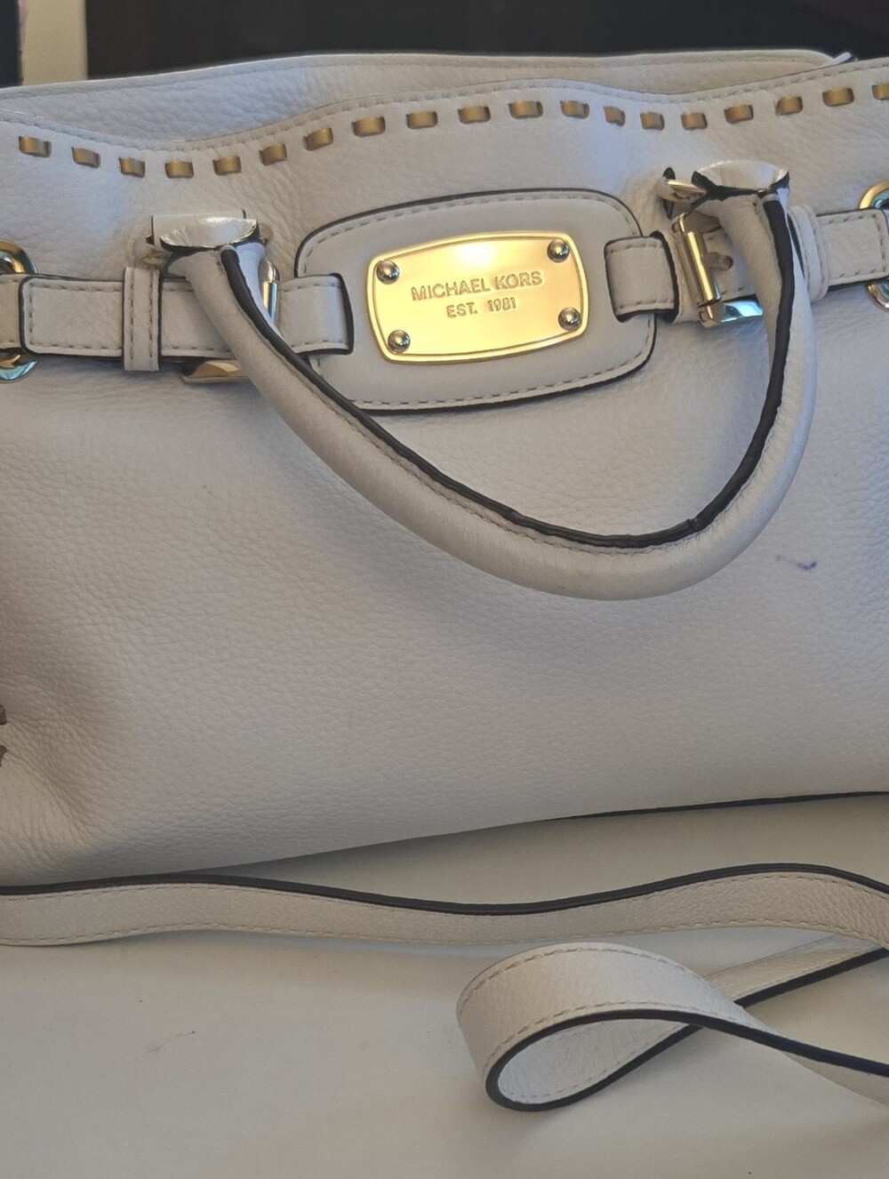 Michael Kors White Hamilton Leather Shoulder Bag with Golden   Accents.